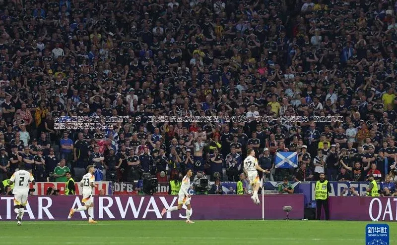 球速体育中文在线在符合百度SEO标准的前提下，为“足球运动员签名鞋图片高清”这个中心，可以拟一个新标题为“顶级足球明星签名鞋高清图片合集”。