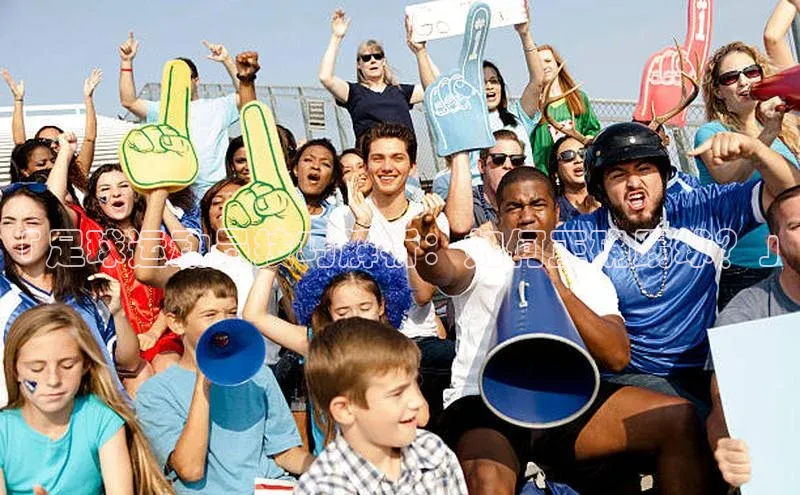 球速体育网址引力传媒「足球运动员技巧解析：如何正确踢球？」